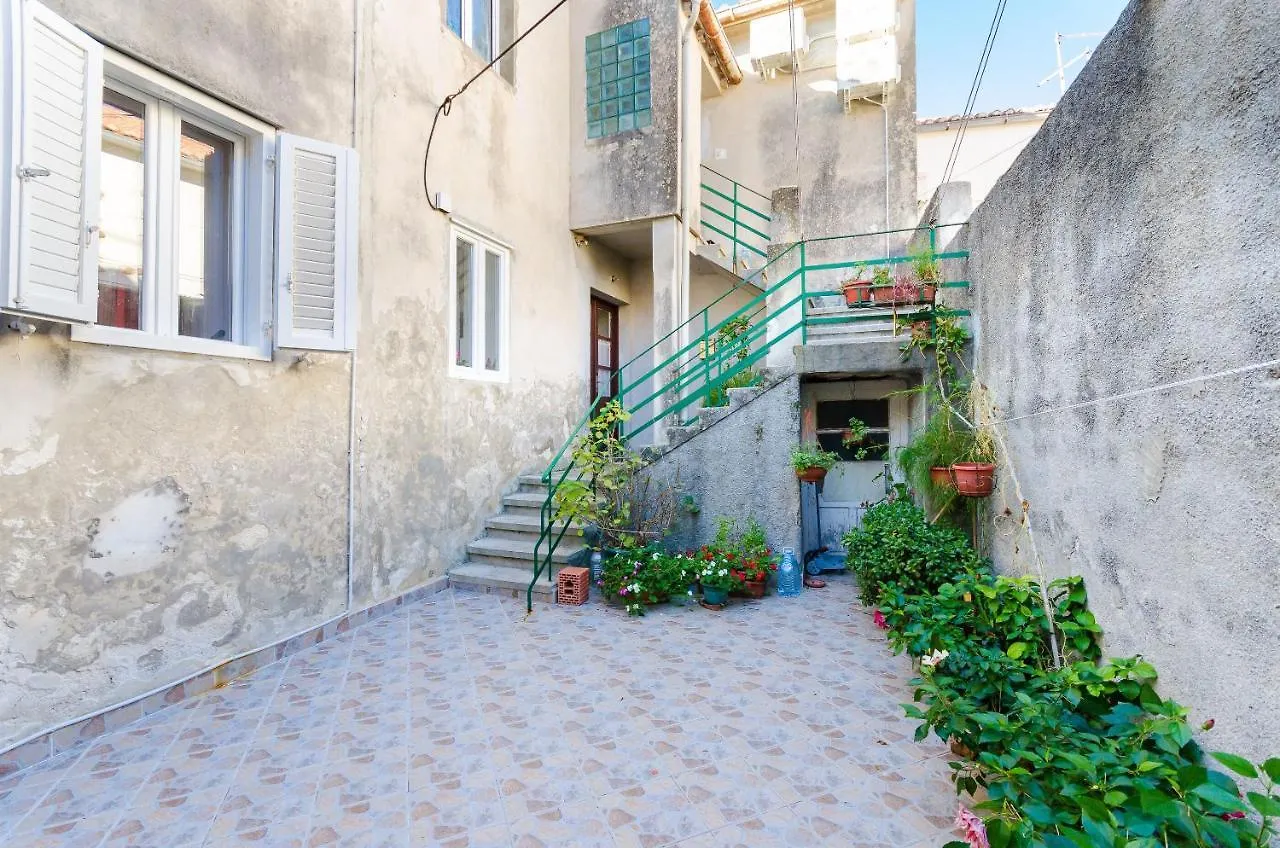Guest house Rooms Marica B Rab Town Croatia